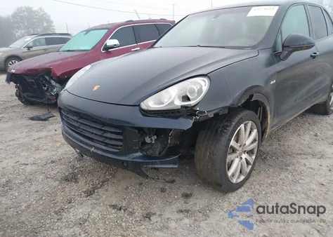 2016 Porsche Cayenne Diesel z USA, uszkodzony, nr VIN WP1AF2A22GKA41497